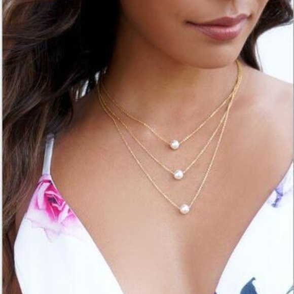 Lulus Jewelry - "Mermaid's Pearls" Layered Chic Gold Necklace
